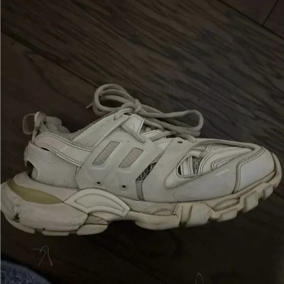 Balenciaga White Sneakers - Picture 3 of 8